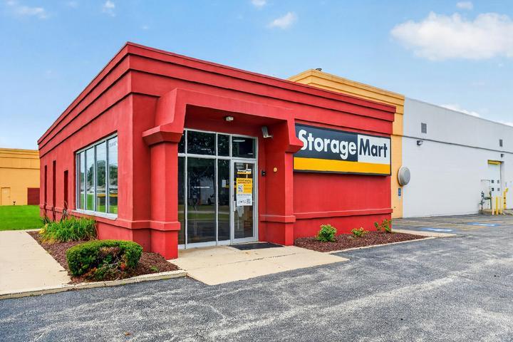 Facility exterior at StorageMart in Lombard Illinois